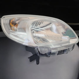 Frontscheinwerfer Renault Kangoo III 261023647R Rechts Scheinwerfer Headlight SCH9523041033nw