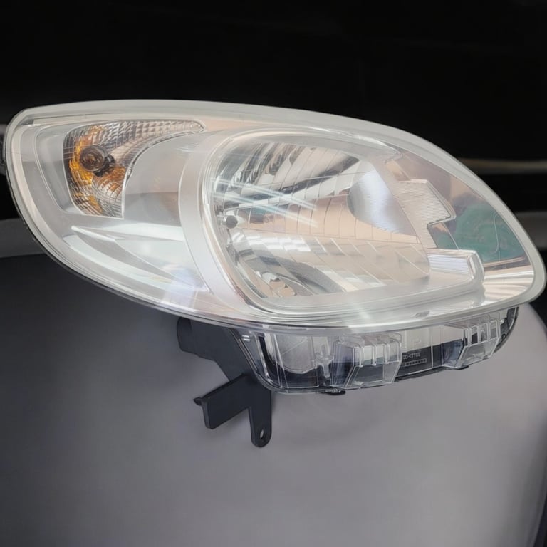 Frontscheinwerfer Renault Kangoo III 261023647R Rechts Scheinwerfer Headlight SCH9523041033nw