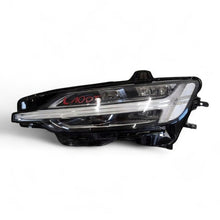 Load image into Gallery viewer, Frontscheinwerfer Volvo V60 32338020 Vorderseite Scheinwerfer Headlight SCH5938266992rx