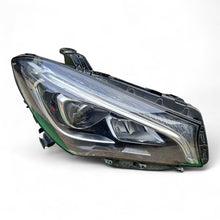 Laden Sie das Bild in den Galerie-Viewer, Frontscheinwerfer Mercedes-Benz Cla X117 C117 A1178206861 LED Rechts Headlight SCH3682381685xb