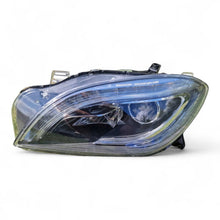 Laden Sie das Bild in den Galerie-Viewer, Frontscheinwerfer Mercedes-Benz W166 A1668203961 Xenon Links Headlight SCH6906386341ck