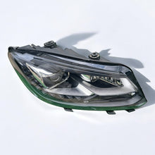 Laden Sie das Bild in den Galerie-Viewer, Frontscheinwerfer VW Touran 1t1 1T1941752E Rechts Scheinwerfer Headlight