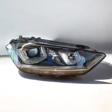 Load image into Gallery viewer, Frontscheinwerfer VW Golf Sportsvan 517941034B Xenon Rechts Headlight SCH3200444663vd