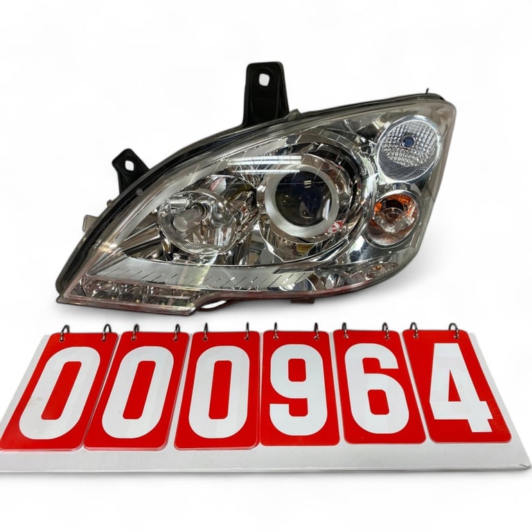 Frontscheinwerfer Mercedes-Benz Vito W639 A6398202861 Xenon Rechts oder Links