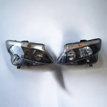 Laden Sie das Bild in den Galerie-Viewer, Frontscheinwerfer Mercedes-Benz Vito 4479067700 4479067800 LED Rechts oder Links SCH1717477406wa