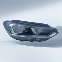 Laden Sie das Bild in den Galerie-Viewer, Frontscheinwerfer VW Touran 5TB941006A Rechts Scheinwerfer Headlight