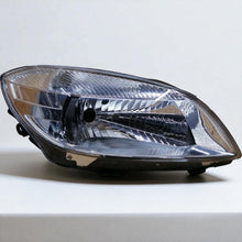 Laden Sie das Bild in den Galerie-Viewer, Frontscheinwerfer Skoda Fabia Roomster 5J1941016C Rechts Scheinwerfer Headlight SCH4311505213vk