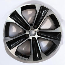 Load image into Gallery viewer, 1x Alufelge 17 Zoll 7.0" 5x112 45ET Glanz 575601025 Seat Rim Wheel FEL9476040524sg