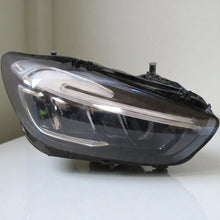Laden Sie das Bild in den Galerie-Viewer, Frontscheinwerfer Mercedes-Benz W247 2479061004 LED Rechts Headlight SCH9520268451io
