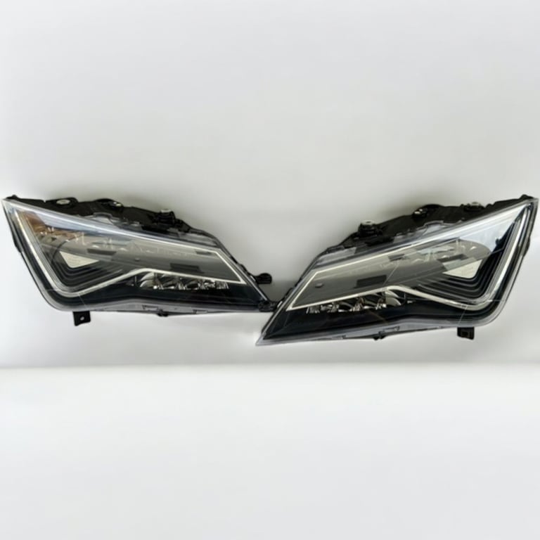 Frontscheinwerfer Seat Leon 5F1941007C 5F1941008C Full LED Ein Satz Headlight