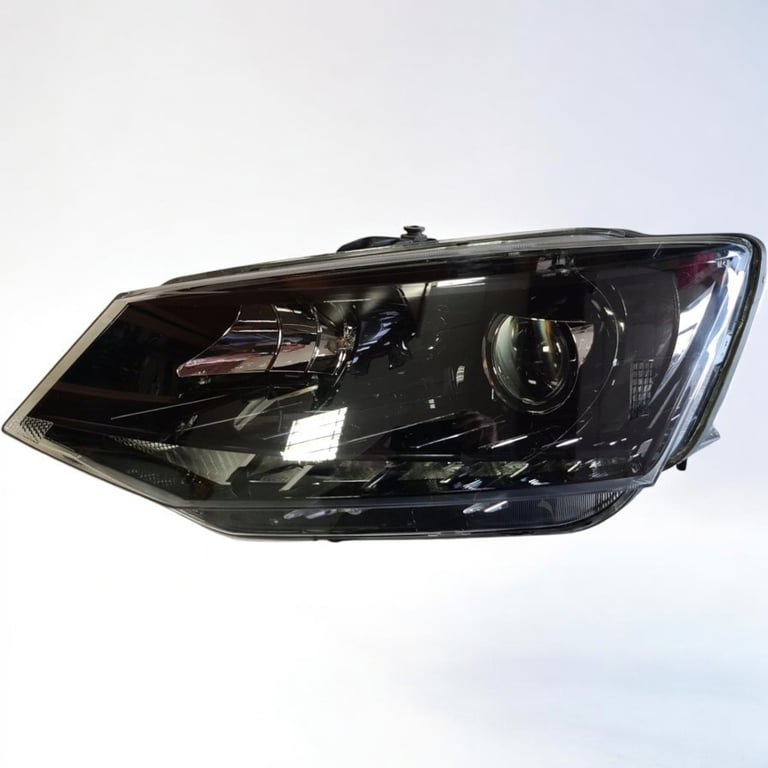 Frontscheinwerfer Skoda Fabia 6V1941015B Links Scheinwerfer Headlight