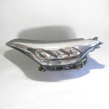 Laden Sie das Bild in den Galerie-Viewer, Frontscheinwerfer Toyota Chr 81110-F4180-00 Rechts Scheinwerfer Headlight