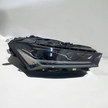 Laden Sie das Bild in den Galerie-Viewer, Frontscheinwerfer Skoda Superb Rechts Scheinwerfer Headlight