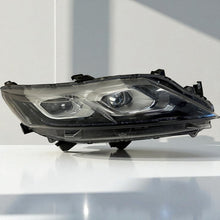 Laden Sie das Bild in den Galerie-Viewer, Frontscheinwerfer Mitsubishi Eclipse Cross Rechts Scheinwerfer Headlight