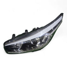 Laden Sie das Bild in den Galerie-Viewer, Frontscheinwerfer Kia Ceed 92101-A2220 LED Ein Stück (Rechts oder Links)