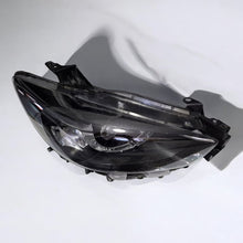 Laden Sie das Bild in den Galerie-Viewer, Frontscheinwerfer Mazda Cx5 Cx-5 Cx 5 KA1F51030C KD31-51030 W0462R LED Rechts