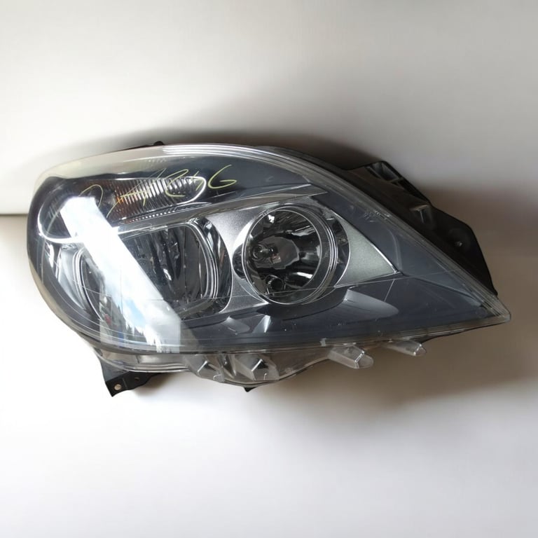 Frontscheinwerfer Mercedes-Benz W246 A2468200261 LED Rechts Headlight