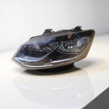 Laden Sie das Bild in den Galerie-Viewer, Frontscheinwerfer VW Polo 6c1 6C1941005B Links Scheinwerfer Headlight SCH9874280634ln