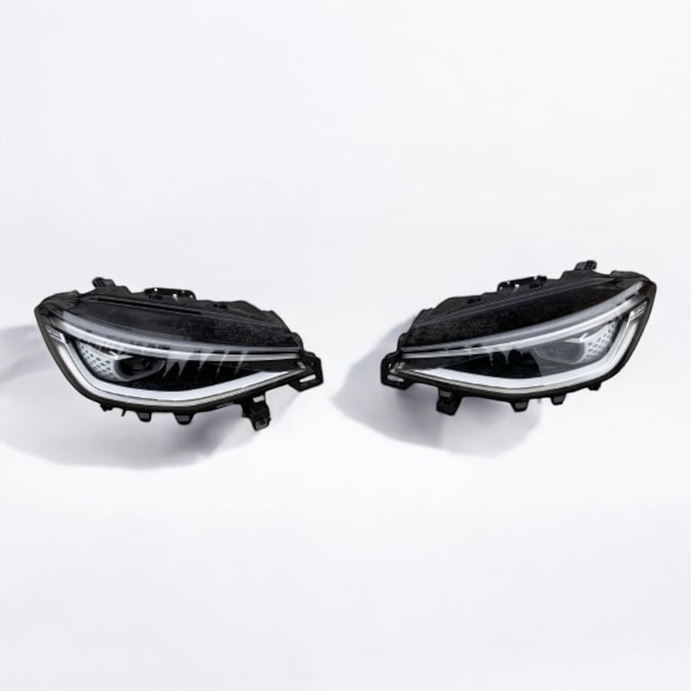 Frontscheinwerfer VW Id.4 11B941035D 11B941036D LED Rechts oder Links SCH1133661467ly