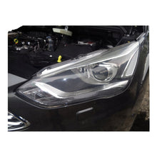 Laden Sie das Bild in den Galerie-Viewer, Frontscheinwerfer Ford C-Max Cmax F1CB13D153AF Xenon Links Headlight