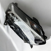 Laden Sie das Bild in den Galerie-Viewer, Frontscheinwerfer Dacia Sandero III 260101940R LED Rechts Scheinwerfer Headlight