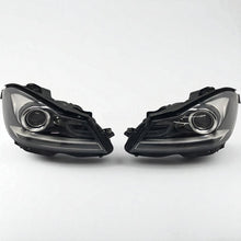 Laden Sie das Bild in den Galerie-Viewer, Frontscheinwerfer Mercedes-Benz W204 A2048203839 Ein Satz Scheinwerfer Headlight SCH9871916211xs
