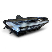 Load image into Gallery viewer, Frontscheinwerfer Volvo S60 III 32420508 S2503P085 LED Rechts Headlight SCH7820727150lj