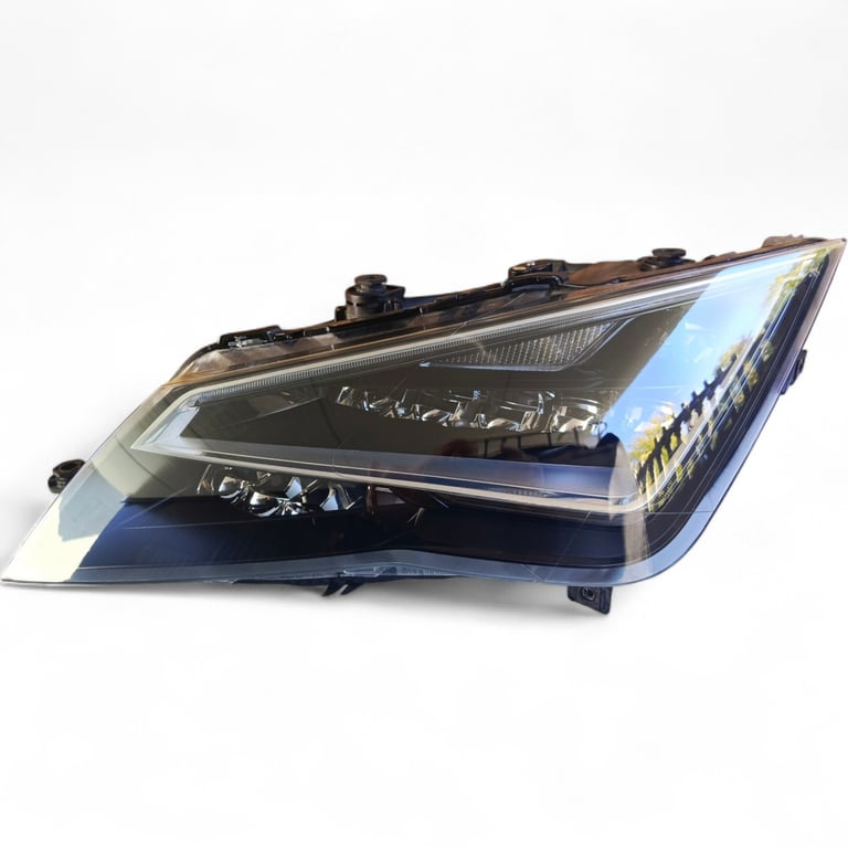 Frontscheinwerfer Seat Leon 5F1941007B Full LED Ein Stück (Rechts oder Links)