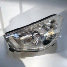 Laden Sie das Bild in den Galerie-Viewer, Frontscheinwerfer Dacia Dokker 260607950R Links Scheinwerfer Headlight