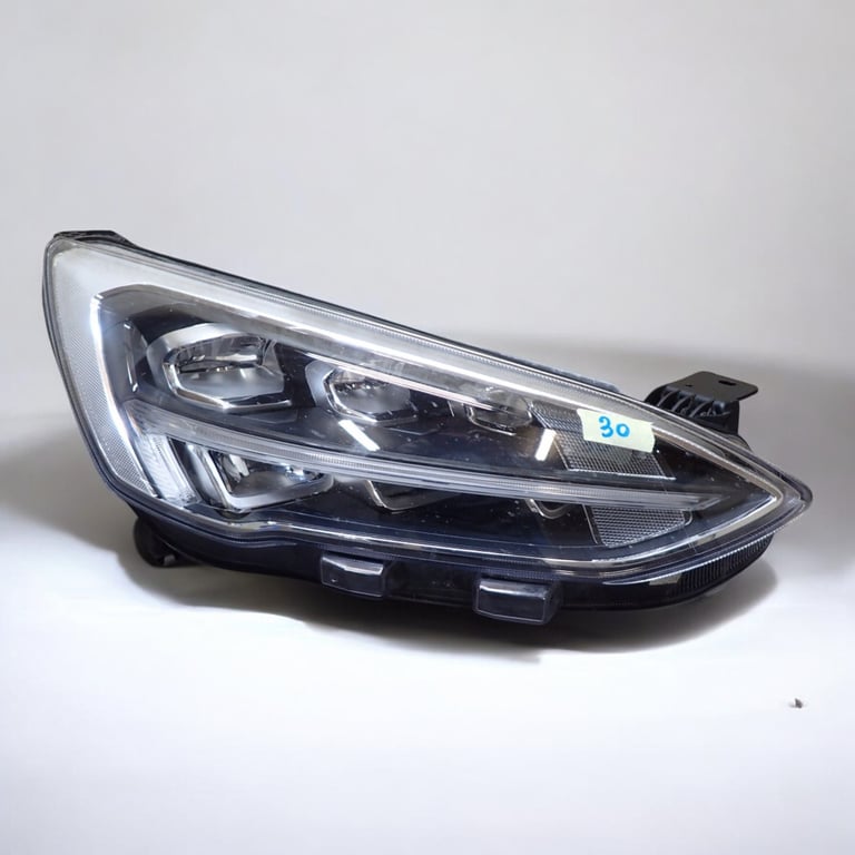 Frontscheinwerfer Ford Focus JX7B-13E014-AE Rechts Scheinwerfer Headlight SCH2180280905iq