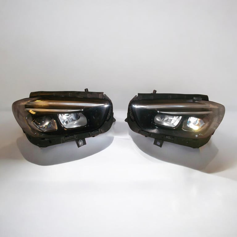 Frontscheinwerfer Mercedes-Benz W247 A2479062503 A2479062603 Rechts oder Links SCH4046849586yj