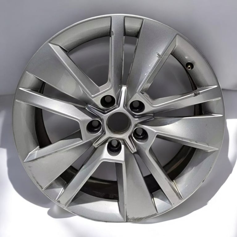 1x Alufelge 17 Zoll 7.0" 5x112 45ET 57A601025K Skoda Kamiq Rim Wheel