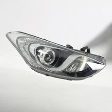 Load image into Gallery viewer, Frontscheinwerfer Hyundai I30 92102-A6020 Rechts Scheinwerfer Headlight