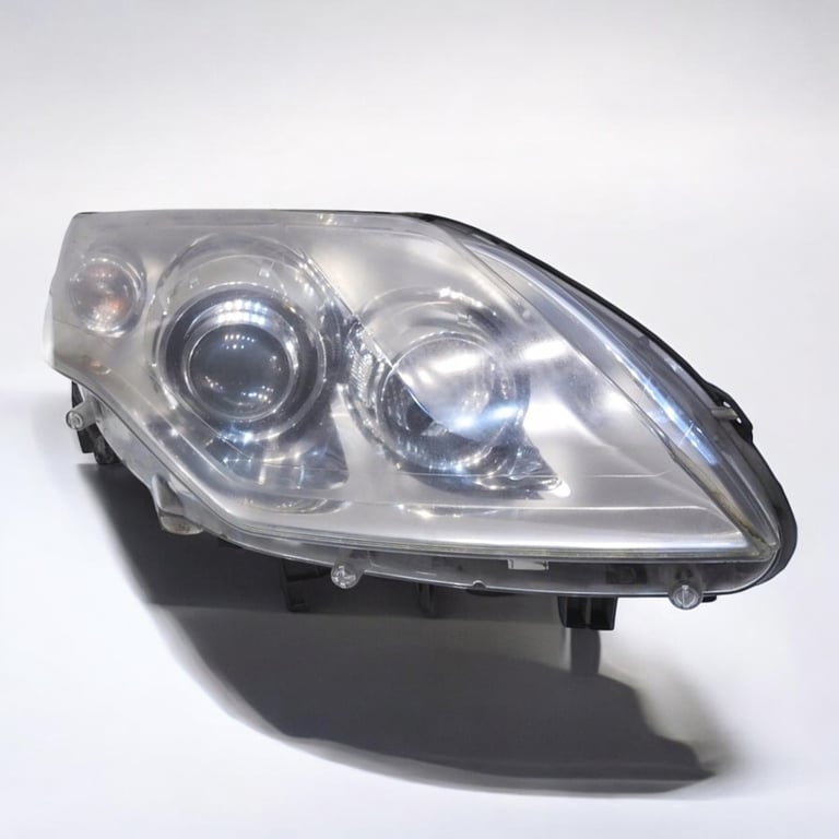 Frontscheinwerfer Renault Laguna III 260100035R 89901837 Xenon Rechts Headlight