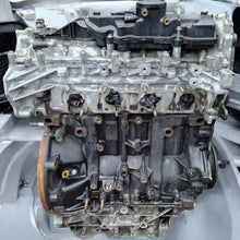 Load image into Gallery viewer, Motor Renault Trafic III M9R805 2.0 DCI 150PS 110kW 147TKm Diesel Unkomplett