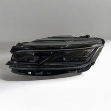 Laden Sie das Bild in den Galerie-Viewer, Frontscheinwerfer VW Touareg 761941081A Links Scheinwerfer Headlight SCH8000740049ar