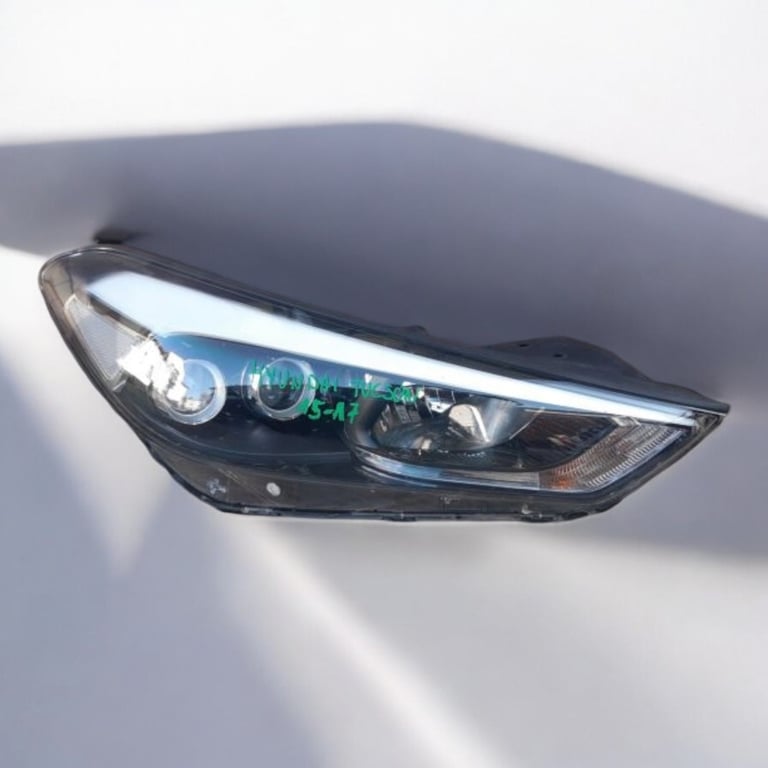 Frontscheinwerfer Hyundai Tucson 92102-D7200 Rechts Scheinwerfer Headlight