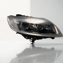 Laden Sie das Bild in den Galerie-Viewer, Frontscheinwerfer Audi Q7 Xenon Rechts Scheinwerfer Headlight