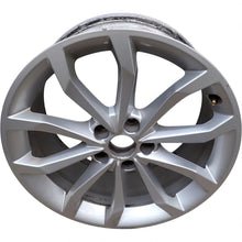 Laden Sie das Bild in den Galerie-Viewer, 1x Alufelge 18 Zoll 8.0&quot; 5x112 40ET 8W0601025H Audi A4 B9 Rim Wheel