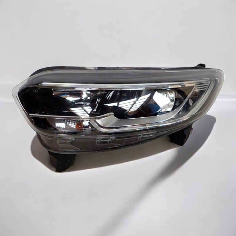 Frontscheinwerfer Renault Kadjar 260609857R LED Ein Stück (Rechts oder Links) SCH2672140407zu