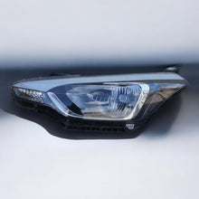 Load image into Gallery viewer, Frontscheinwerfer Hyundai I20 II 92101C8000 LED Links Scheinwerfer Headlight