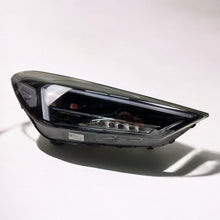 Load image into Gallery viewer, Frontscheinwerfer Hyundai Tucson 92102D7700 Full LED Rechts Headlight