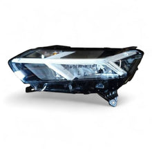 Load image into Gallery viewer, Frontscheinwerfer Dacia Sandero III Logan 260602561R LED Links Headlight SCH7676138172is