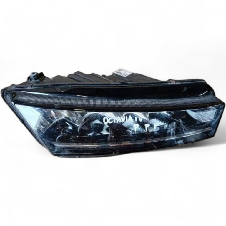 Frontscheinwerfer Skoda Octavia IV 5E4941016 LED Rechts Scheinwerfer Headlight SCH6694917003ei
