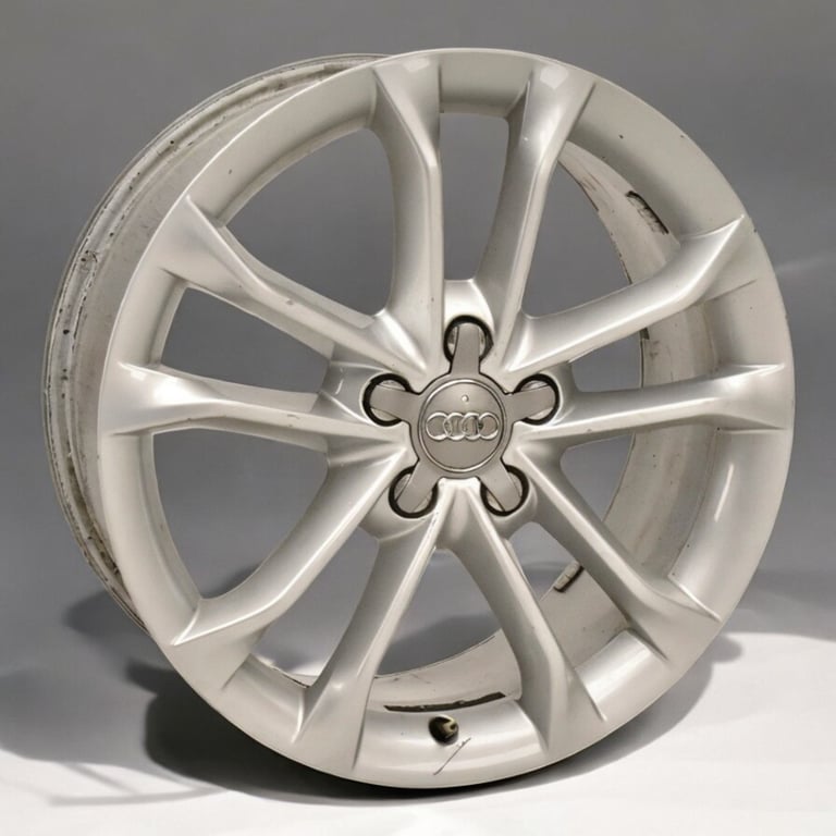 4x Alufelge 18 Zoll 7.0" 5x112 43ET Glanz Silber 8U0601025R Audi Q3 Rim Wheel