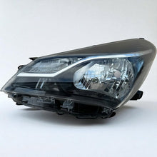 Load image into Gallery viewer, Frontscheinwerfer Toyota Yaris Links Scheinwerfer Headlight