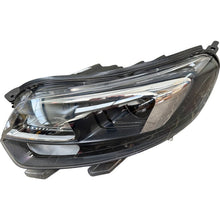 Laden Sie das Bild in den Galerie-Viewer, Frontscheinwerfer Opel Vivaro C Zafira Life 9832837680 Xenon Links Headlight