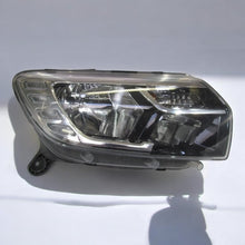 Load image into Gallery viewer, Frontscheinwerfer Dacia Sandero II Logan 260103529R 90114431 Rechts Headlight