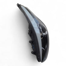 Laden Sie das Bild in den Galerie-Viewer, Frontscheinwerfer Kia Ceed 92101-A2010 Links Scheinwerfer Headlight