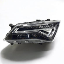 Load image into Gallery viewer, Frontscheinwerfer Seat Ateca 576941007D LED Links Scheinwerfer Headlight